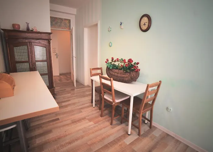 Апартаменты Barcolana *